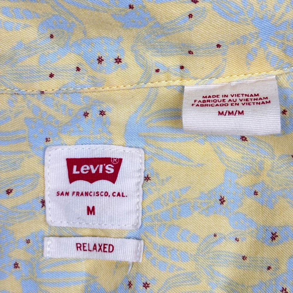 Levis Cactus Print‎ Shirt Mens M Yellow Camp Collar Desert Floral Button Up